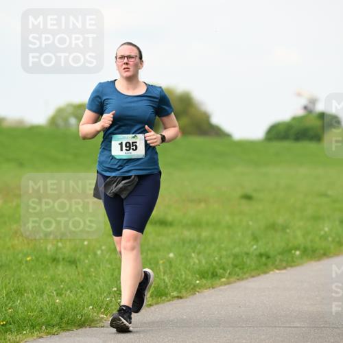 10.05.2026 - 8. Wedeler Halbmarathon Dr. Thomas Lammeyer http://msf.ph/oto/9698455 10.05.2026 11:33:07 Laufen 195 meine-sportfotos.de