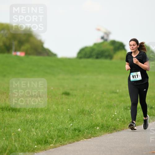 10.05.2026 - 8. Wedeler Halbmarathon Dr. Thomas Lammeyer http://msf.ph/oto/9698503 10.05.2026 11:33:18 Laufen 917 meine-sportfotos.de