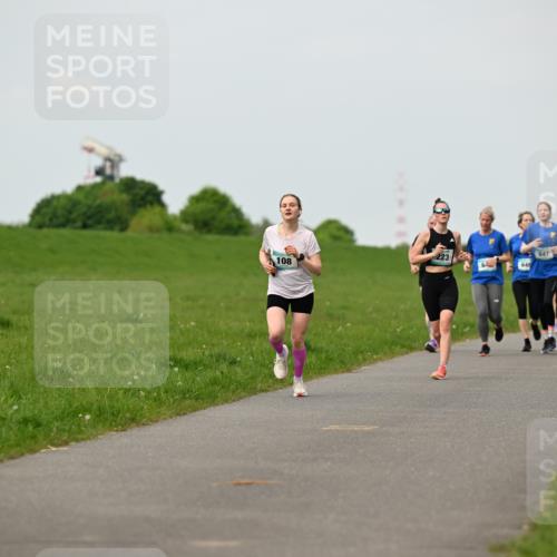 10.05.2026 - 8. Wedeler Halbmarathon Dr. Thomas Lammeyer http://msf.ph/oto/9698517 10.05.2026 11:33:26 Laufen 647, 108, 453 meine-sportfotos.de