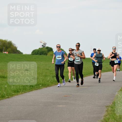 10.05.2026 - 8. Wedeler Halbmarathon Dr. Thomas Lammeyer http://msf.ph/oto/9698586 10.05.2026 11:33:38 Laufen 1004, 763, 1005, 770, 591 meine-sportfotos.de