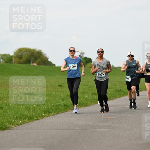10.05.2026 - 8. Wedeler Halbmarathon Dr. Thomas Lammeyer http://msf.ph/oto/9698598 10.05.2026 11:33:40 Laufen 1004, 1005, 591, 770 meine-sportfotos.de