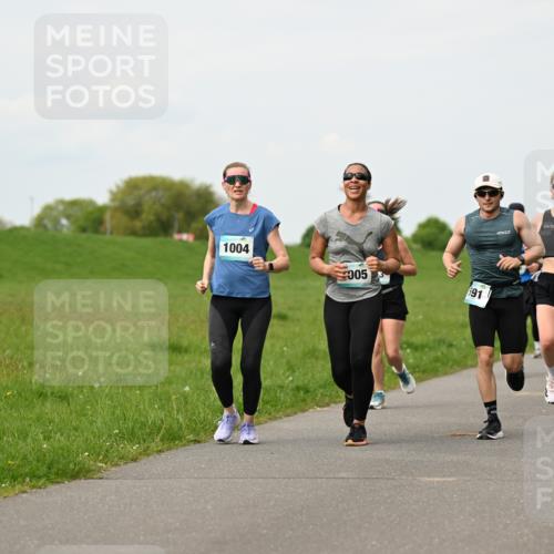 10.05.2026 - 8. Wedeler Halbmarathon Dr. Thomas Lammeyer http://msf.ph/oto/9698605 10.05.2026 11:33:41 Laufen 1004, 005, 591, 770 meine-sportfotos.de