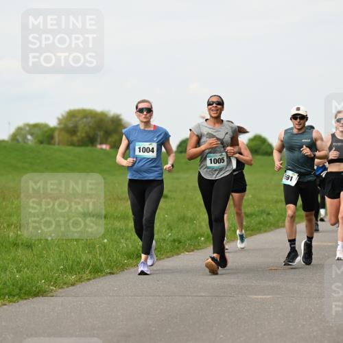 10.05.2026 - 8. Wedeler Halbmarathon Dr. Thomas Lammeyer http://msf.ph/oto/9698606 10.05.2026 11:33:41 Laufen 1004, 1005, 591, 770 meine-sportfotos.de