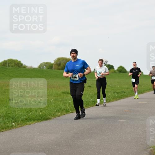 10.05.2026 - 8. Wedeler Halbmarathon Dr. Thomas Lammeyer http://msf.ph/oto/9698639 10.05.2026 11:33:46 Laufen 976 meine-sportfotos.de