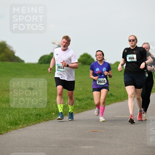 10.05.2026 - 8. Wedeler Halbmarathon Dr. Thomas Lammeyer http://msf.ph/oto/9698734 10.05.2026 11:34:12 Laufen 2033, 2032, 460 meine-sportfotos.de