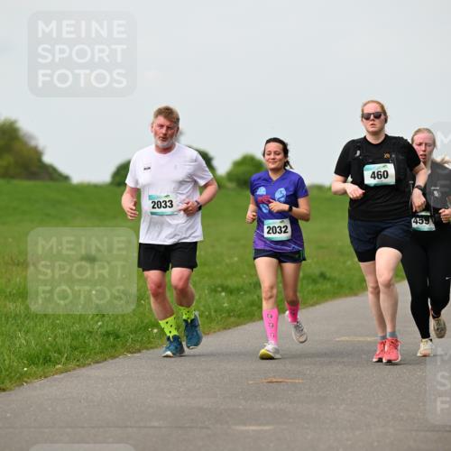 10.05.2026 - 8. Wedeler Halbmarathon Dr. Thomas Lammeyer http://msf.ph/oto/9698736 10.05.2026 11:34:12 Laufen 2033, 2032, 460, 455 meine-sportfotos.de
