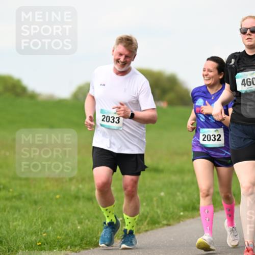 10.05.2026 - 8. Wedeler Halbmarathon Dr. Thomas Lammeyer http://msf.ph/oto/9698750 10.05.2026 11:34:15 Laufen 2033, 2032, 460 meine-sportfotos.de