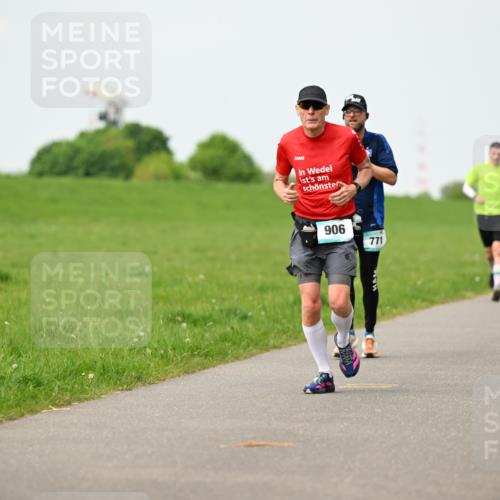 10.05.2026 - 8. Wedeler Halbmarathon Dr. Thomas Lammeyer http://msf.ph/oto/9698754 10.05.2026 11:34:21 Laufen 906, 771 meine-sportfotos.de