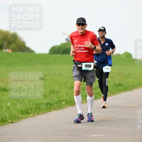 10.05.2026 - 8. Wedeler Halbmarathon Dr. Thomas Lammeyer http://msf.ph/oto/9698766 10.05.2026 11:34:22 Laufen 906, 771 meine-sportfotos.de