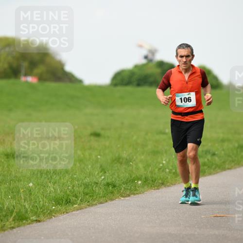10.05.2026 - 8. Wedeler Halbmarathon Dr. Thomas Lammeyer http://msf.ph/oto/9698827 10.05.2026 11:34:39 Laufen 106 meine-sportfotos.de