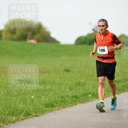10.05.2026 - 8. Wedeler Halbmarathon Dr. Thomas Lammeyer http://msf.ph/oto/9698830 10.05.2026 11:34:39 Laufen 106 meine-sportfotos.de