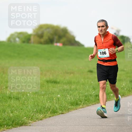 10.05.2026 - 8. Wedeler Halbmarathon Dr. Thomas Lammeyer http://msf.ph/oto/9698835 10.05.2026 11:34:40 Laufen 106 meine-sportfotos.de