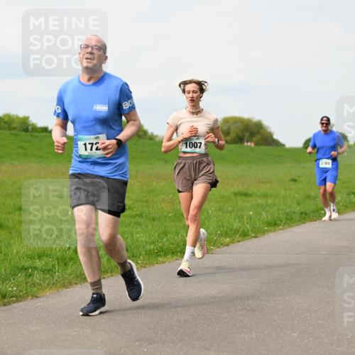 10.05.2026 - 8. Wedeler Halbmarathon Dr. Thomas Lammeyer http://msf.ph/oto/9699053 10.05.2026 11:35:51 Laufen 172, 1007, 2180 meine-sportfotos.de
