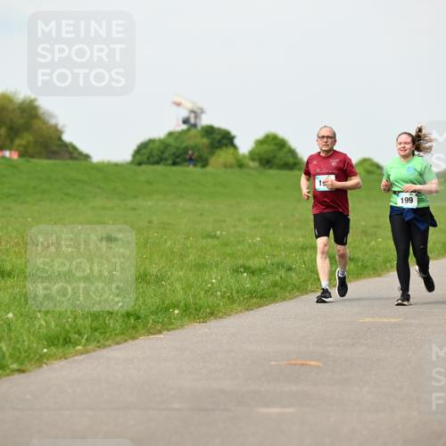10.05.2026 - 8. Wedeler Halbmarathon Dr. Thomas Lammeyer http://msf.ph/oto/9699074 10.05.2026 11:35:55 Laufen 199 meine-sportfotos.de