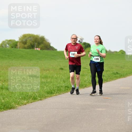 10.05.2026 - 8. Wedeler Halbmarathon Dr. Thomas Lammeyer http://msf.ph/oto/9699094 10.05.2026 11:35:59 Laufen 199 meine-sportfotos.de