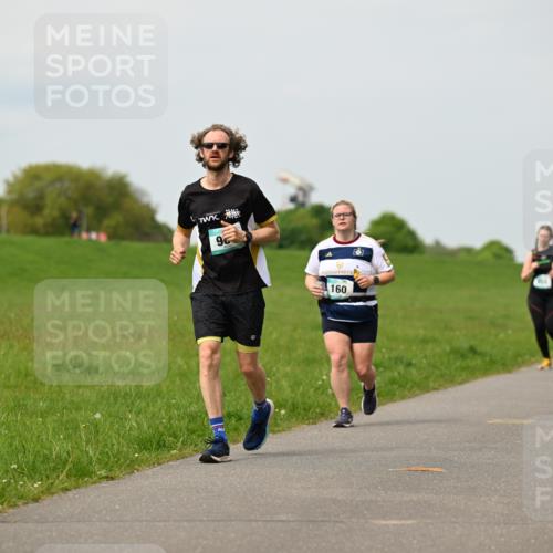 10.05.2026 - 8. Wedeler Halbmarathon Dr. Thomas Lammeyer http://msf.ph/oto/9699157 10.05.2026 11:36:14 Laufen 160, 825 meine-sportfotos.de