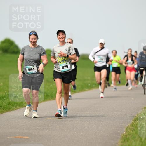 10.05.2026 - 8. Wedeler Halbmarathon Dr. Thomas Lammeyer http://msf.ph/oto/9699241 10.05.2026 11:36:29 Laufen 564, 826 meine-sportfotos.de