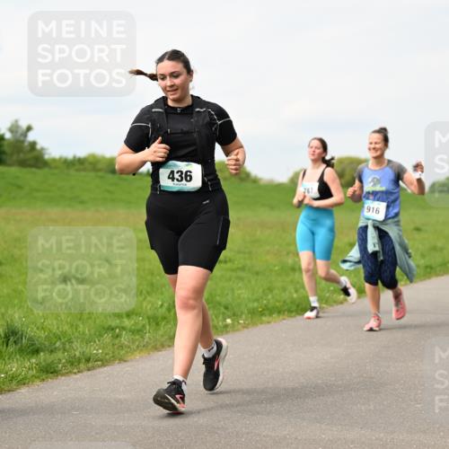 10.05.2026 - 8. Wedeler Halbmarathon Dr. Thomas Lammeyer http://msf.ph/oto/9699329 10.05.2026 11:36:48 Laufen 496, 436, 916 meine-sportfotos.de