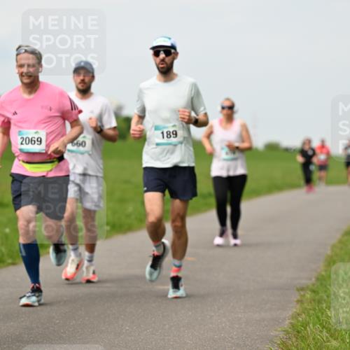 10.05.2026 - 8. Wedeler Halbmarathon Dr. Thomas Lammeyer http://msf.ph/oto/9699422 10.05.2026 11:37:08 Laufen 2069, 189, 660 meine-sportfotos.de