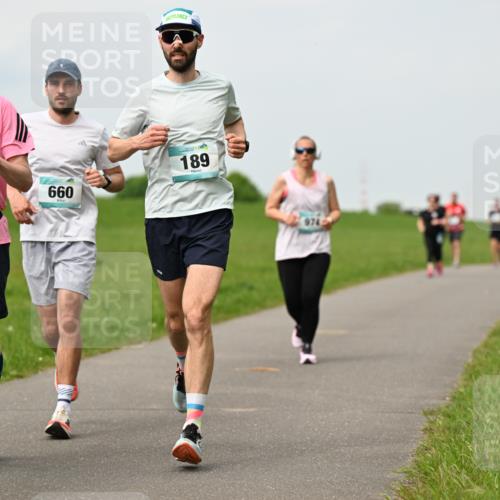 10.05.2026 - 8. Wedeler Halbmarathon Dr. Thomas Lammeyer http://msf.ph/oto/9699425 10.05.2026 11:37:08 Laufen 2069, 660, 189 meine-sportfotos.de