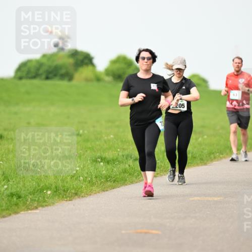 10.05.2026 - 8. Wedeler Halbmarathon Dr. Thomas Lammeyer http://msf.ph/oto/9699445 10.05.2026 11:37:17 Laufen 205 meine-sportfotos.de