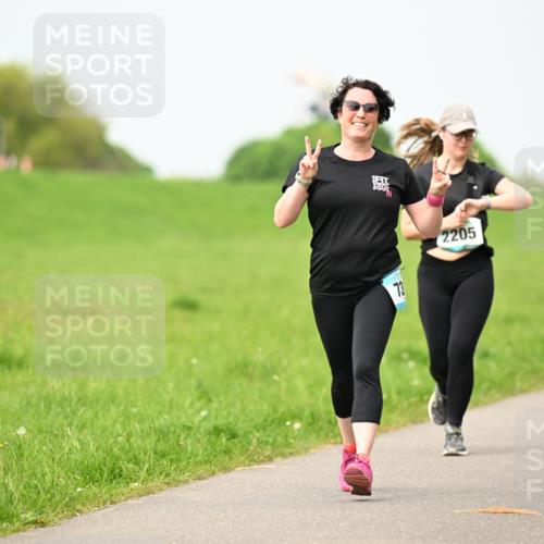10.05.2026 - 8. Wedeler Halbmarathon Dr. Thomas Lammeyer http://msf.ph/oto/9699455 10.05.2026 11:37:19 Laufen 2205 meine-sportfotos.de