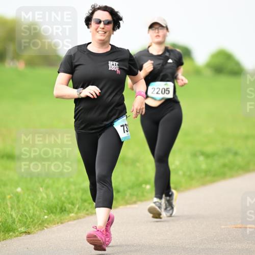 10.05.2026 - 8. Wedeler Halbmarathon Dr. Thomas Lammeyer http://msf.ph/oto/9699466 10.05.2026 11:37:20 Laufen 731, 2205 meine-sportfotos.de