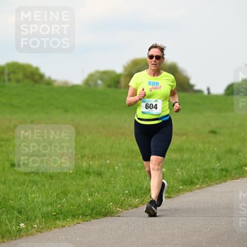 10.05.2026 - 8. Wedeler Halbmarathon Dr. Thomas Lammeyer http://msf.ph/oto/9699930 10.05.2026 11:38:24 Laufen 604 meine-sportfotos.de