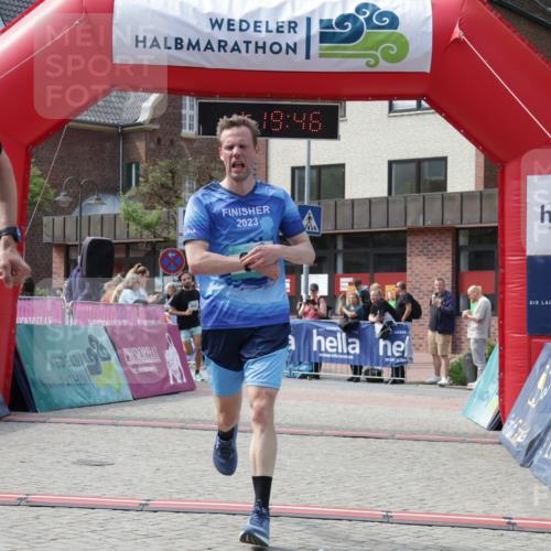 10.05.2026 - 8. Wedeler Halbmarathon Yannick Fuchs http://msf.ph/oto/9700025 10.05.2026 11:19:45 Ziel 279, 442, 2025 meine-sportfotos.de