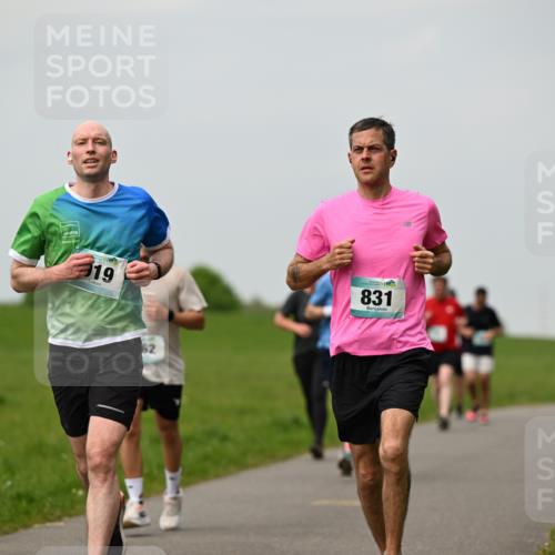 10.05.2026 - 8. Wedeler Halbmarathon Dr. Thomas Lammeyer http://msf.ph/oto/9700052 10.05.2026 11:38:56 Laufen 919, 831 meine-sportfotos.de
