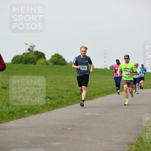 10.05.2026 - 8. Wedeler Halbmarathon Dr. Thomas Lammeyer http://msf.ph/oto/9700168 10.05.2026 11:39:08 Laufen 773, 374, 1056 meine-sportfotos.de