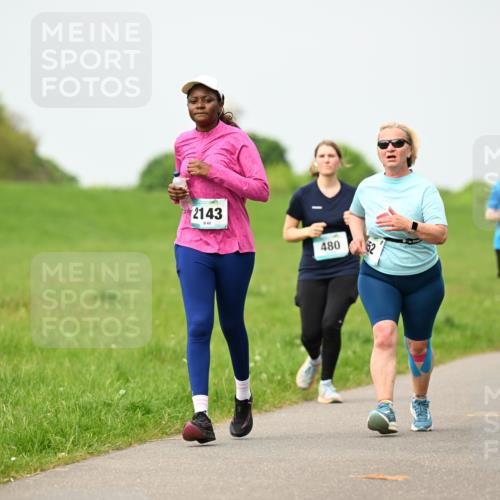 10.05.2026 - 8. Wedeler Halbmarathon Dr. Thomas Lammeyer http://msf.ph/oto/9700260 10.05.2026 11:39:18 Laufen 2143, 862, 480 meine-sportfotos.de