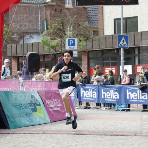 10.05.2026 - 8. Wedeler Halbmarathon Yannick Fuchs http://msf.ph/oto/9700271 10.05.2026 11:21:16 Ziel 520 meine-sportfotos.de