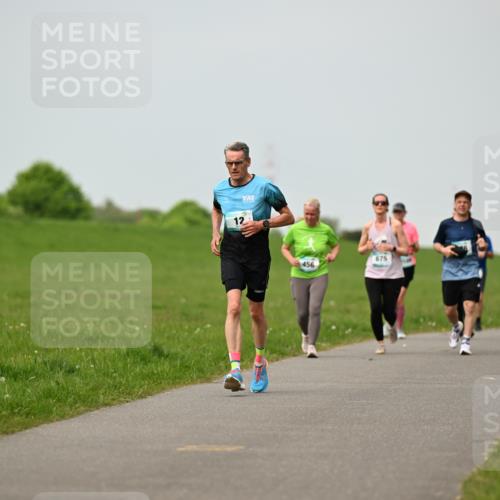10.05.2026 - 8. Wedeler Halbmarathon Dr. Thomas Lammeyer http://msf.ph/oto/9700388 10.05.2026 11:39:36 Laufen 456, 675, 1041 meine-sportfotos.de