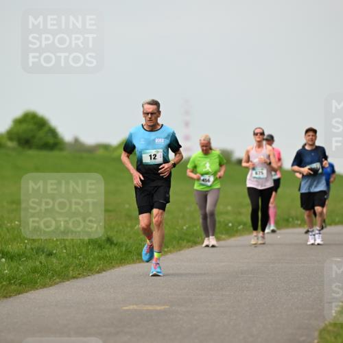 10.05.2026 - 8. Wedeler Halbmarathon Dr. Thomas Lammeyer http://msf.ph/oto/9700396 10.05.2026 11:39:36 Laufen 456, 675, 1041 meine-sportfotos.de