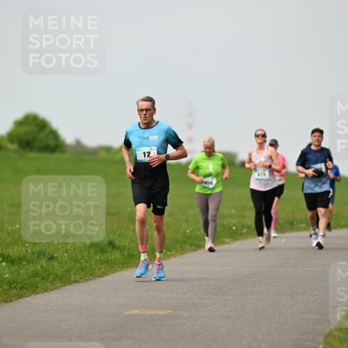 10.05.2026 - 8. Wedeler Halbmarathon Dr. Thomas Lammeyer http://msf.ph/oto/9700399 10.05.2026 11:39:36 Laufen 456, 675, 1041 meine-sportfotos.de