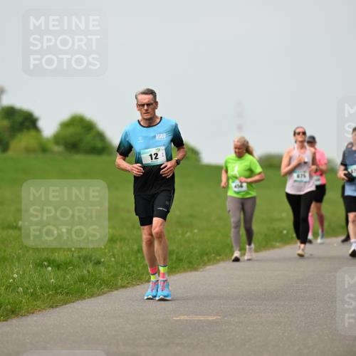 10.05.2026 - 8. Wedeler Halbmarathon Dr. Thomas Lammeyer http://msf.ph/oto/9700410 10.05.2026 11:39:37 Laufen 1041 meine-sportfotos.de