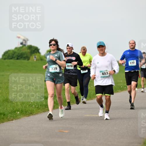 10.05.2026 - 8. Wedeler Halbmarathon Dr. Thomas Lammeyer http://msf.ph/oto/9700659 10.05.2026 11:40:13 Laufen 739, 2078, 177, 653 meine-sportfotos.de
