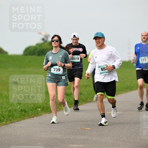 10.05.2026 - 8. Wedeler Halbmarathon Dr. Thomas Lammeyer http://msf.ph/oto/9700668 10.05.2026 11:40:14 Laufen 739, 2078, 177 meine-sportfotos.de