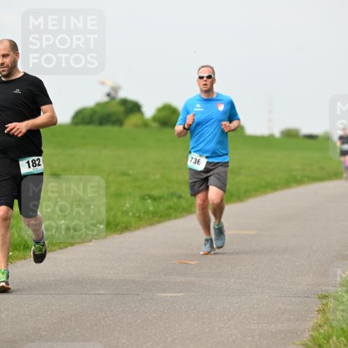 10.05.2026 - 8. Wedeler Halbmarathon Dr. Thomas Lammeyer http://msf.ph/oto/9700872 10.05.2026 11:40:53 Laufen 736, 182 meine-sportfotos.de