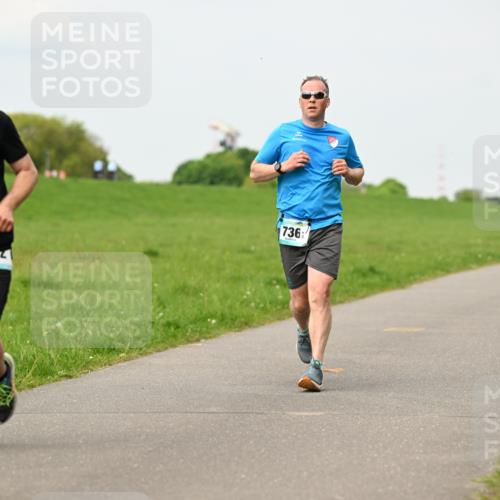 10.05.2026 - 8. Wedeler Halbmarathon Dr. Thomas Lammeyer http://msf.ph/oto/9700878 10.05.2026 11:40:54 Laufen 736, 201 meine-sportfotos.de