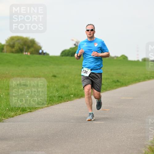 10.05.2026 - 8. Wedeler Halbmarathon Dr. Thomas Lammeyer http://msf.ph/oto/9700886 10.05.2026 11:40:54 Laufen 736, 182 meine-sportfotos.de