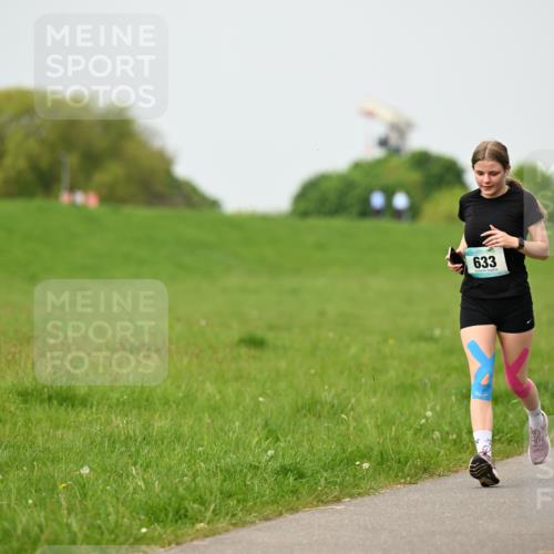 10.05.2026 - 8. Wedeler Halbmarathon Dr. Thomas Lammeyer http://msf.ph/oto/9700925 10.05.2026 11:41:05 Laufen 633 meine-sportfotos.de