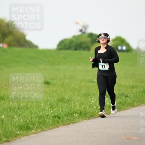 10.05.2026 - 8. Wedeler Halbmarathon Dr. Thomas Lammeyer http://msf.ph/oto/9700951 10.05.2026 11:41:16 Laufen  meine-sportfotos.de
