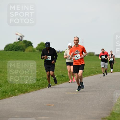 10.05.2026 - 8. Wedeler Halbmarathon Dr. Thomas Lammeyer http://msf.ph/oto/9700975 10.05.2026 11:41:25 Laufen 013, 151, 2084 meine-sportfotos.de