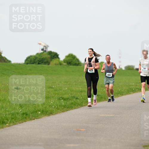 10.05.2026 - 8. Wedeler Halbmarathon Dr. Thomas Lammeyer http://msf.ph/oto/9701043 10.05.2026 11:41:37 Laufen 423, 489, 30454 meine-sportfotos.de