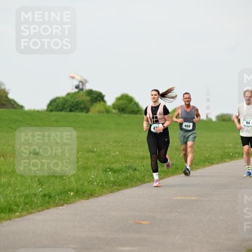10.05.2026 - 8. Wedeler Halbmarathon Dr. Thomas Lammeyer http://msf.ph/oto/9701044 10.05.2026 11:41:37 Laufen 489 meine-sportfotos.de