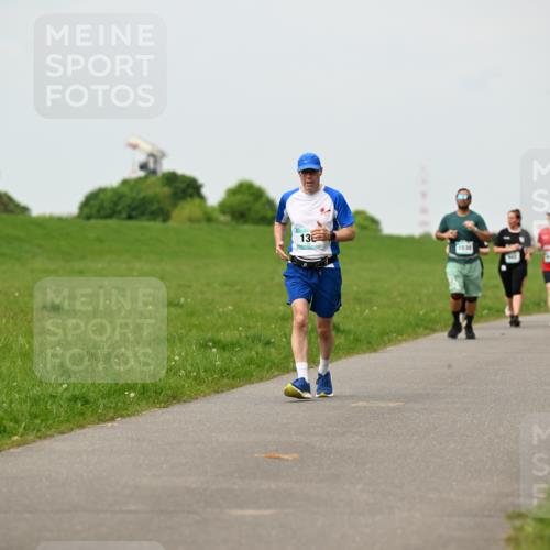 10.05.2026 - 8. Wedeler Halbmarathon Dr. Thomas Lammeyer http://msf.ph/oto/9701117 10.05.2026 11:41:53 Laufen 136 meine-sportfotos.de