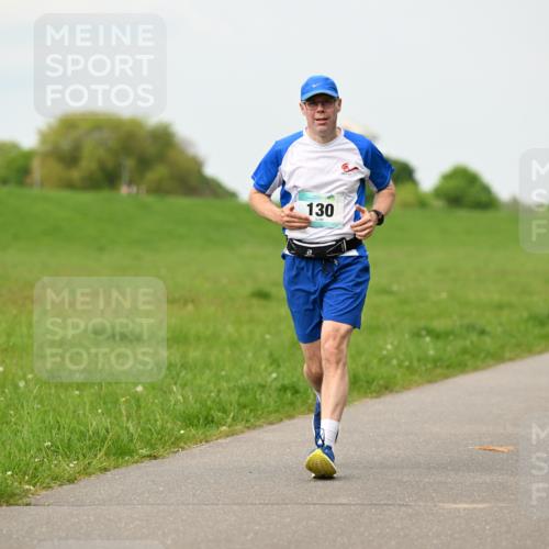 10.05.2026 - 8. Wedeler Halbmarathon Dr. Thomas Lammeyer http://msf.ph/oto/9701127 10.05.2026 11:41:55 Laufen 130 meine-sportfotos.de