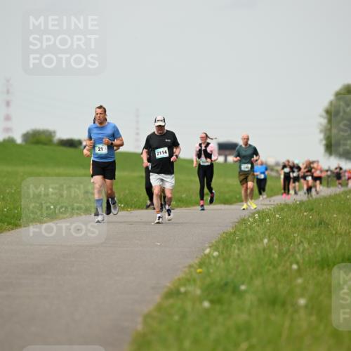 10.05.2026 - 8. Wedeler Halbmarathon Dr. Thomas Lammeyer http://msf.ph/oto/9701636 10.05.2026 11:44:17 Laufen 2114, 140 meine-sportfotos.de